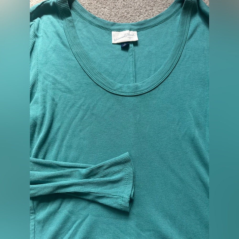 Light Weight Cropped Ribbed Tops - Picture 4 of 4